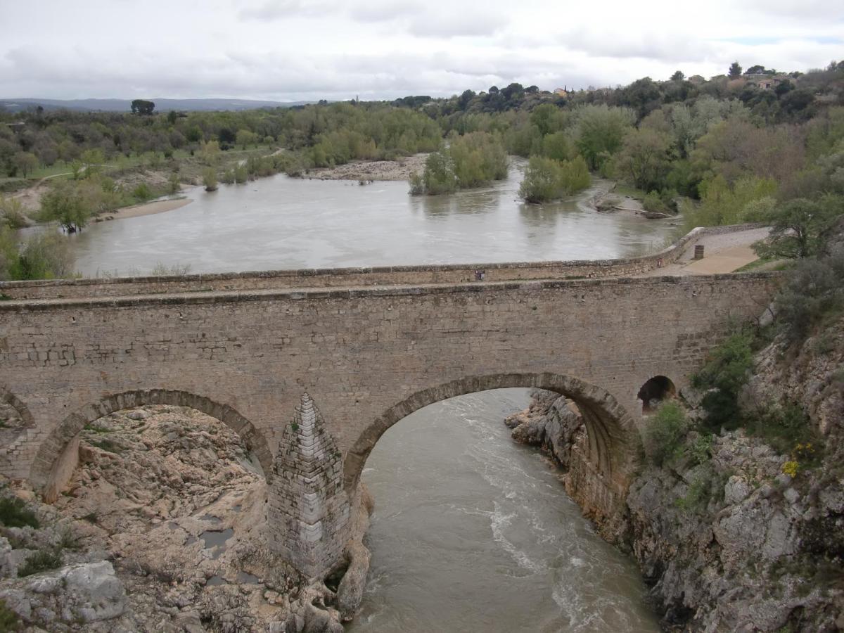 Gite De La Tour Saint-Guilhem-le-Desert Buitenkant foto